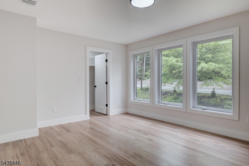 896 Union Valley Road West Milford, NJ 07480 - Photo 22 of 36