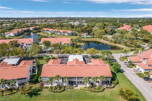 $334,000 | 5010 Cedar Springs Drive, Unit 202, Naples, FL 34110