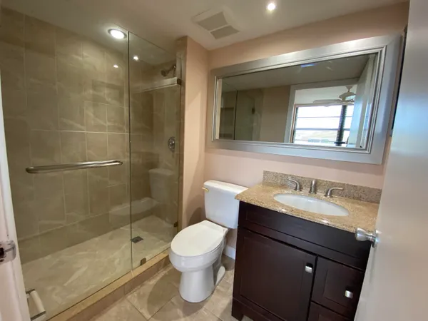 $1,900 | 7365 Northwest 18th Street, Unit 202, Margate, FL 33063