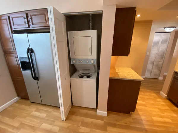 $1,900 | 7365 Northwest 18th Street, Unit 202, Margate, FL 33063