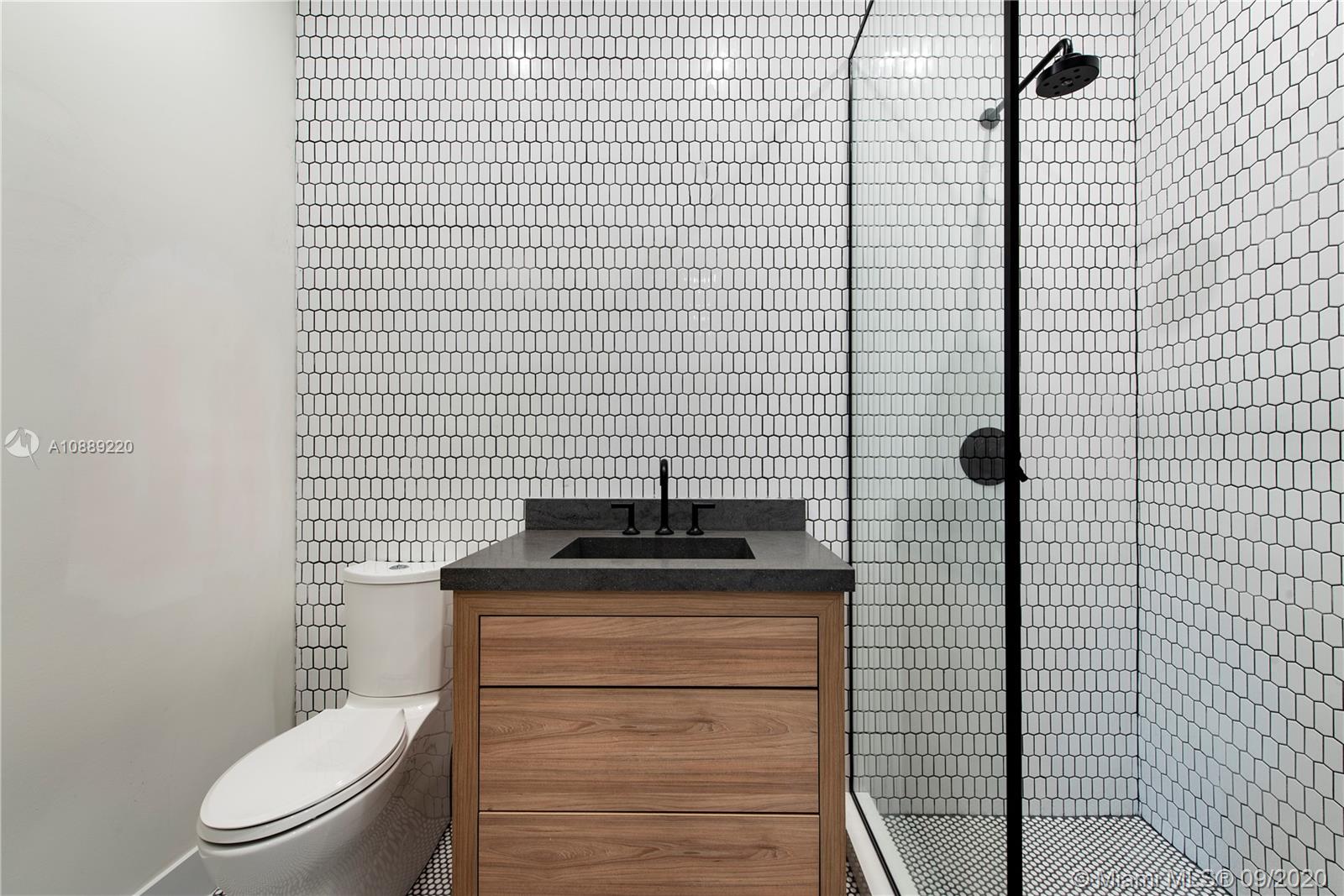 4010 Battersea Road Miami, FL 33133 - Photo 35 of 40 Gallery Image 35