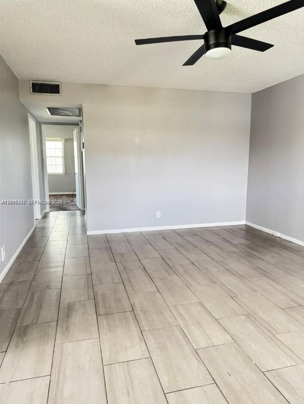 165 Fanshaw D, Unit 165 Boca Raton, FL 33434 - Photo 4 of 19