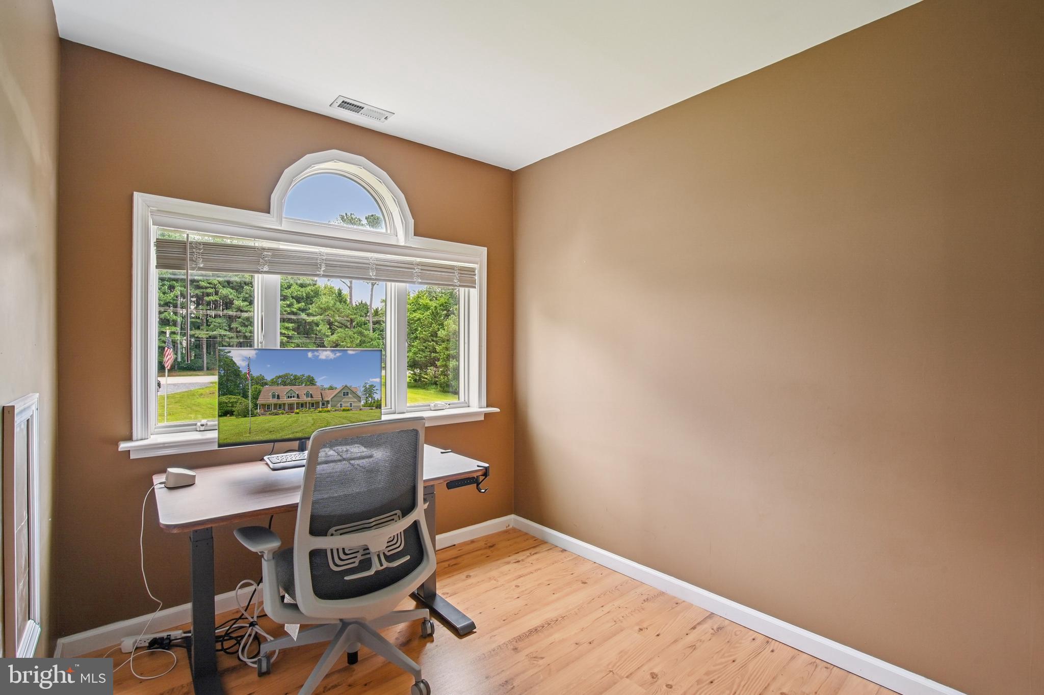 6670 Tilghman Island Road Sherwood, MD 21665 - Photo 52 of 64 a workspace with a window