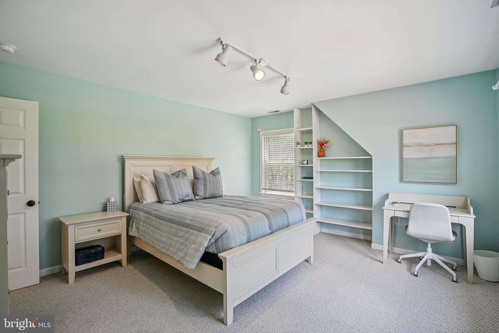 6670 Tilghman Island Road Sherwood, MD 21665 - Photo 60 of 64 a bed room with a bed and a chair