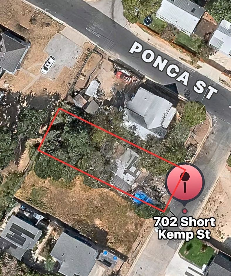 Map / location featuring property parcel outlined
