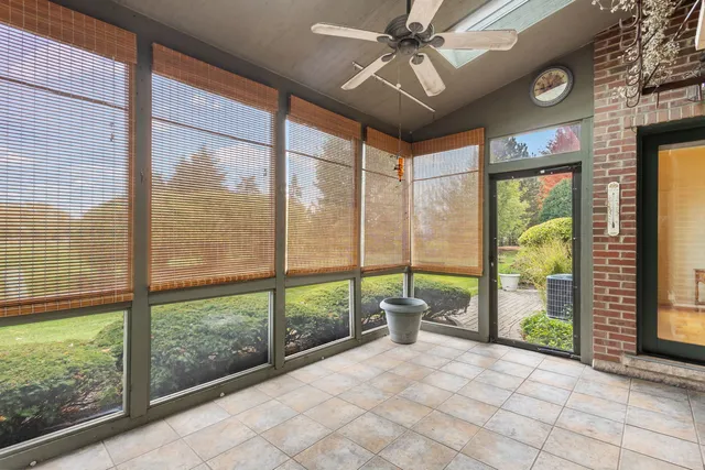 a view of an entryway