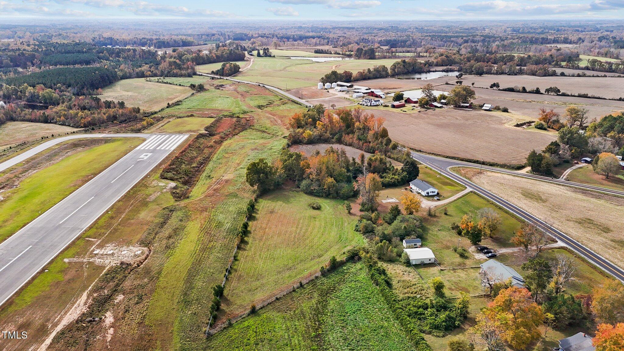 6206 Huntsboro Road Oxford, NC 27565 - Photo 4 of 34 3-web-or-mls-DJI_20241104123607_0616_D