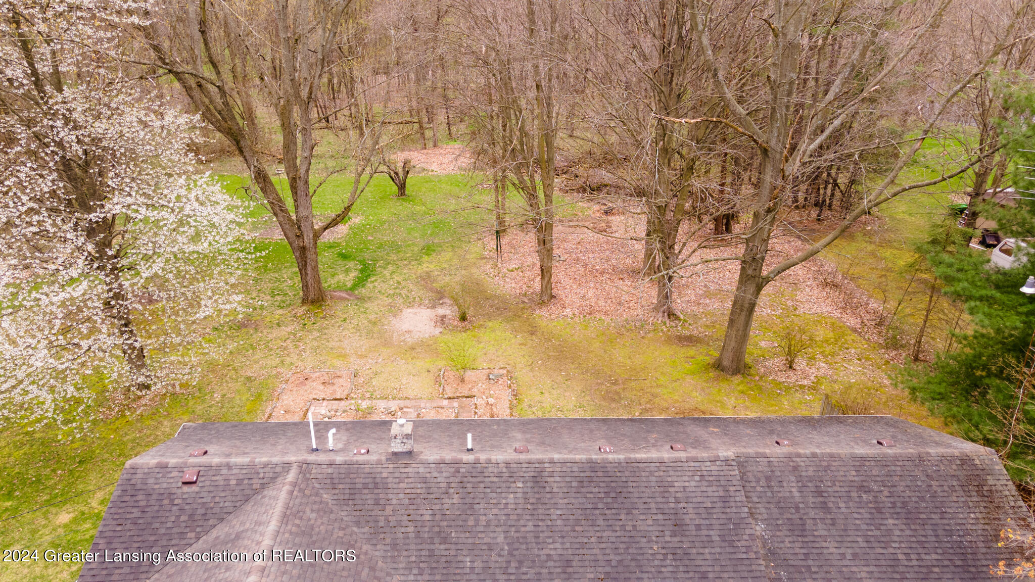 2167 Raby Road East Lansing, MI 48823 - Photo 30 of 36 2167_Raby_BROCK-39
