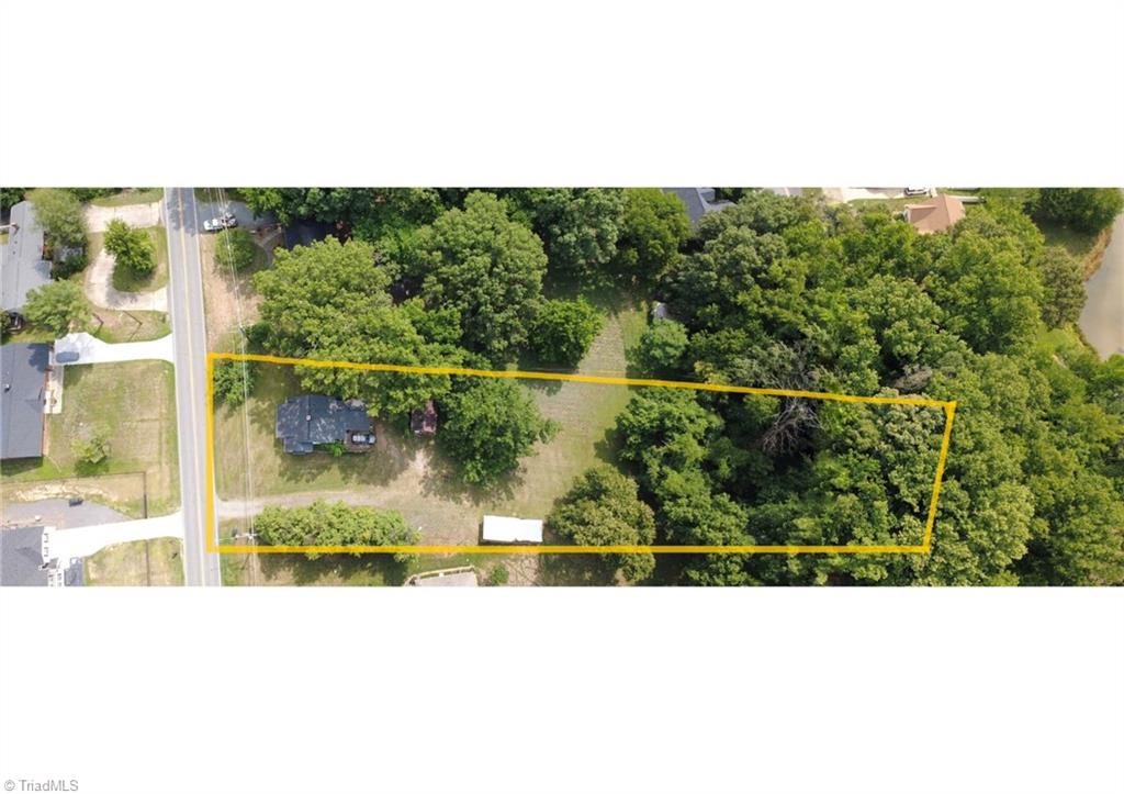 1940 Darwick Road Winston-Salem, NC 27127 - Photo 1 of 23