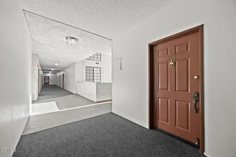 $749,000 | 235 South Holliston Avenue, Unit 211, Pasadena, CA 91106