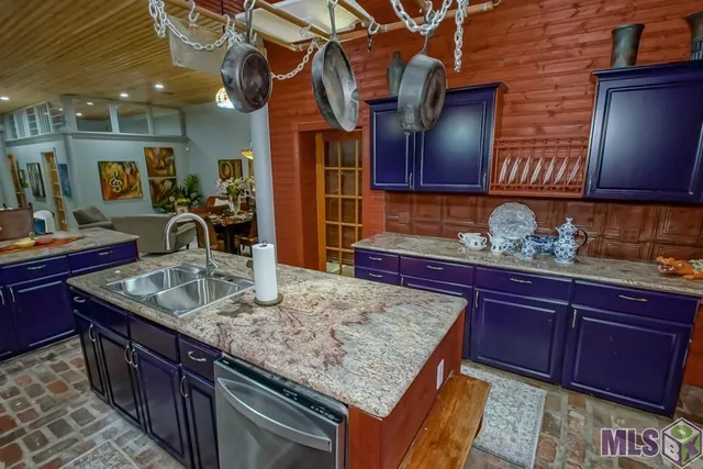 $499,000 | 3701 Capital Heights Avenue, Baton Rouge, LA 70806