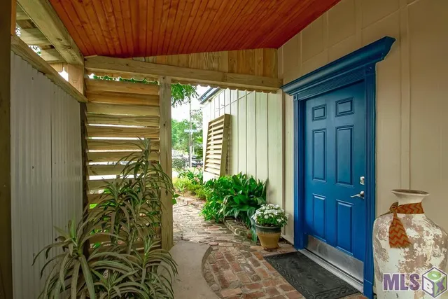 $499,000 | 3701 Capital Heights Avenue, Baton Rouge, LA 70806