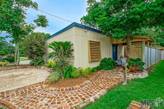 $499,000 | 3701 Capital Heights Avenue, Baton Rouge, LA 70806
