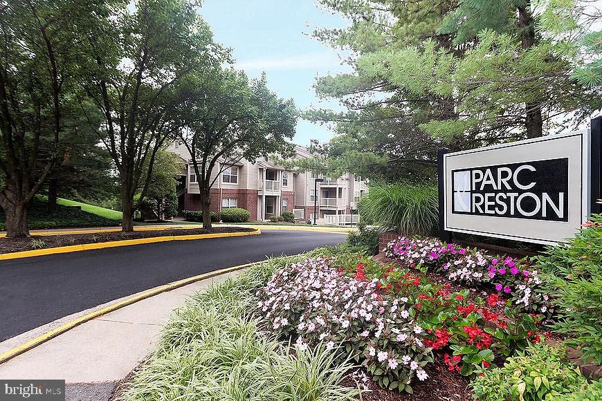 1783 Jonathan Way, Unit J Reston, VA 20190 - Photo 23 of 42 Community amenities