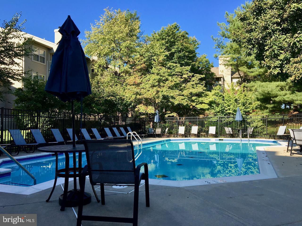 1783 Jonathan Way, Unit J Reston, VA 20190 - Photo 38 of 42 Community amenities