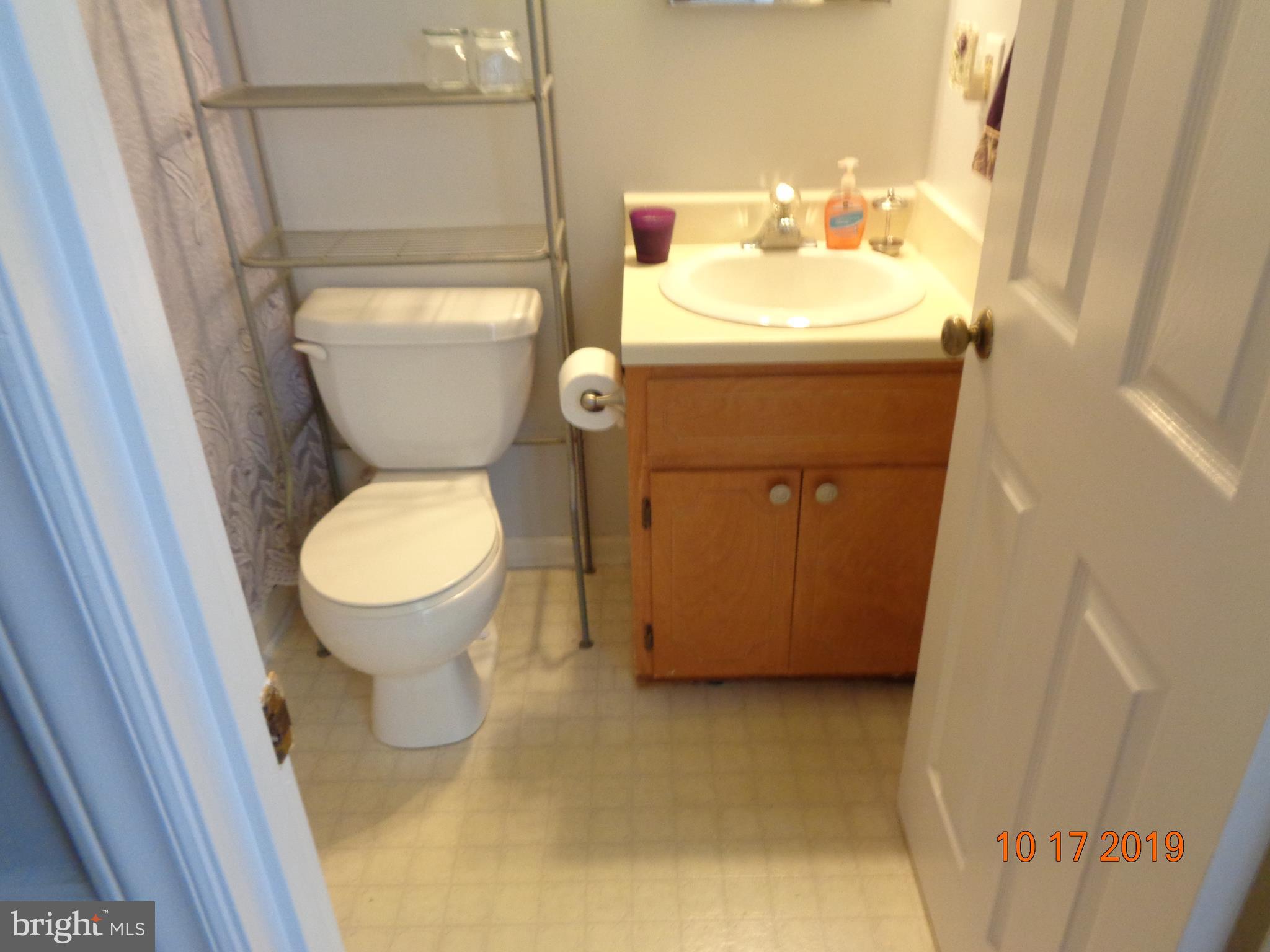 39 Coolidge Road Inwood, WV 25428 - Photo 14 of 26 HALLWAY FULL BATH