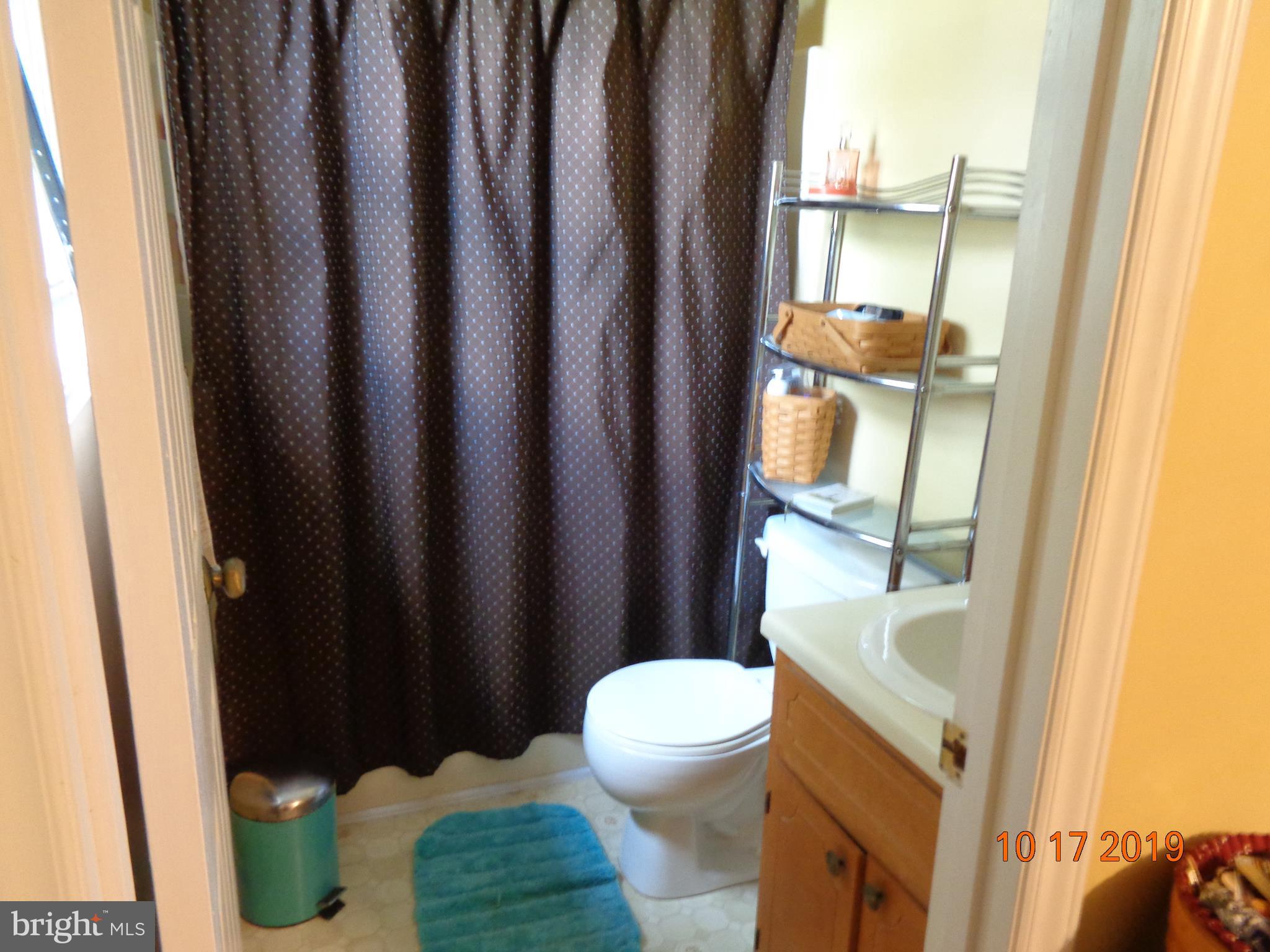 39 Coolidge Road Inwood, WV 25428 - Photo 19 of 26 MASTER BATH