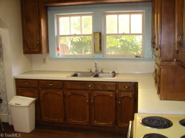848 Albemarle Road Asheboro, NC 27203 - Photo 13 of 41 Gallery Image 13