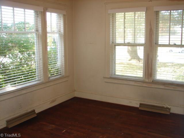 848 Albemarle Road Asheboro, NC 27203 - Photo 18 of 41 Gallery Image 18