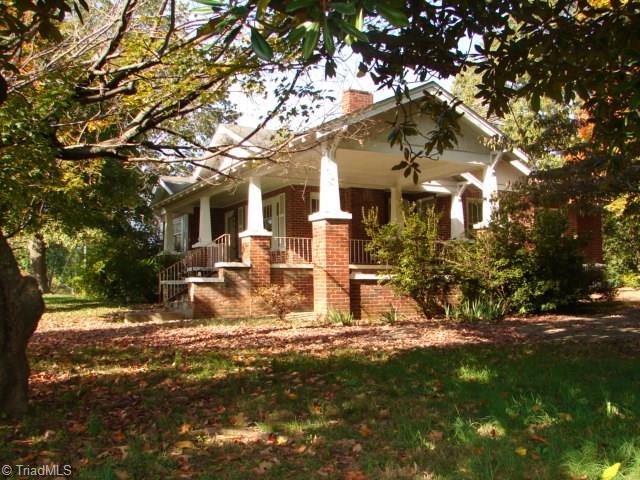 848 Albemarle Road Asheboro, NC 27203 - Photo 3 of 41 Gallery Image 3