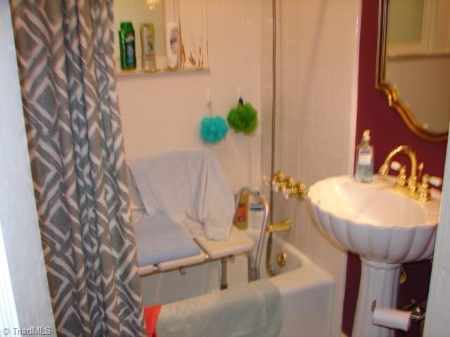 848 Albemarle Road Asheboro, NC 27203 - Photo 23 of 41 Gallery Image 23