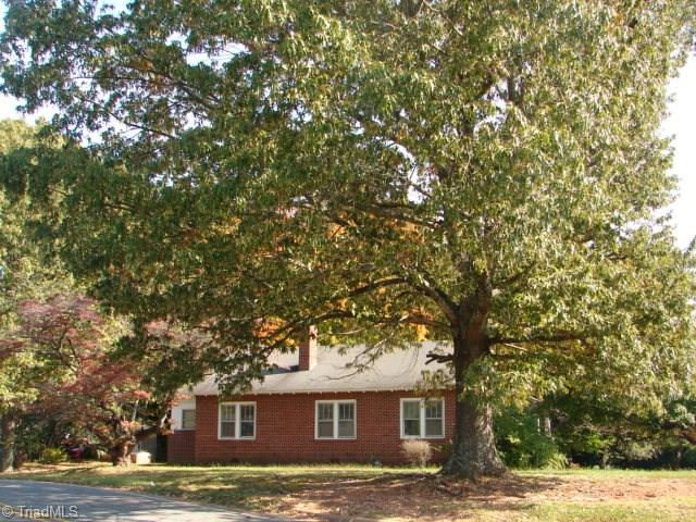 848 Albemarle Road Asheboro, NC 27203 - Photo 38 of 41 Gallery Image 38