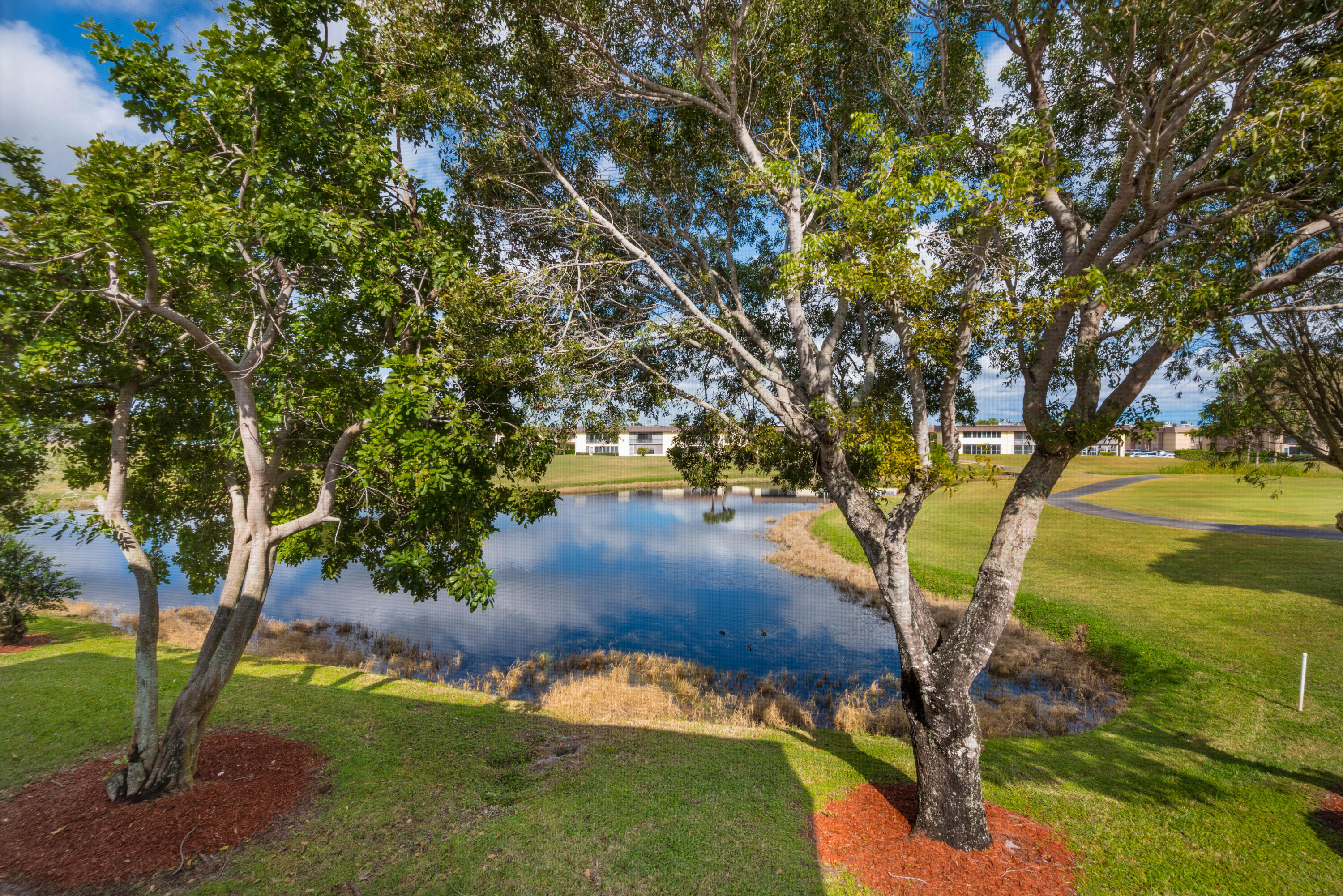369 Capri H, Unit 369 Delray Beach, FL 33484 - Photo 21 of 36 369 Capri H Kings Point -29