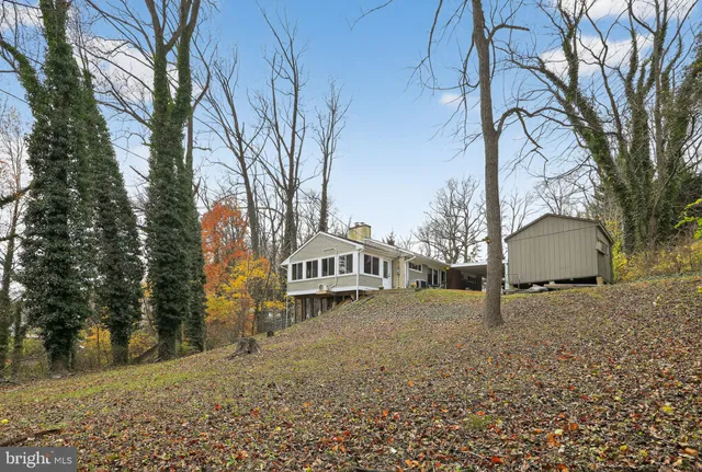 $600,000 | 612 Meadowvale Lane, Media, PA 19063