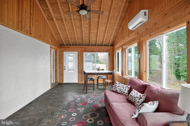 $600,000 | 612 Meadowvale Lane, Media, PA 19063