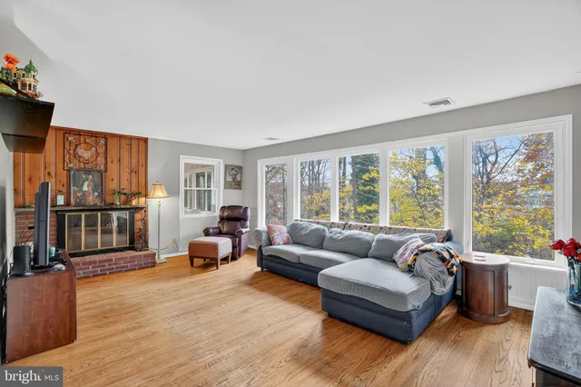 $600,000 | 612 Meadowvale Lane, Media, PA 19063