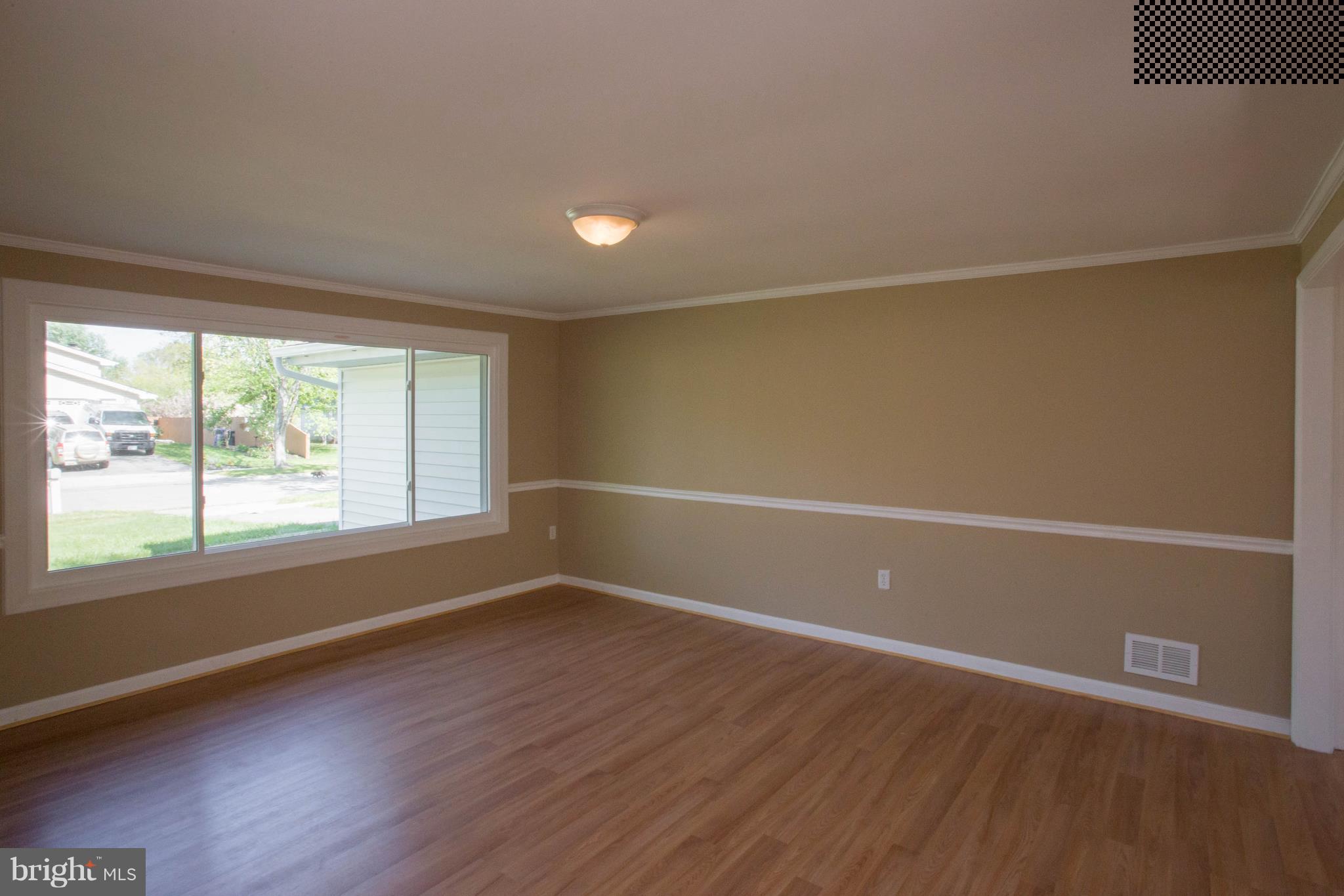 5018 Nicholas Road Waldorf, MD 20601 - Photo 12 of 23 Family Room