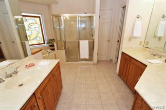 5 Preston Ridge Court Chesterfield, MO 63017 - Photo 36 of 61 Gallery Image 36