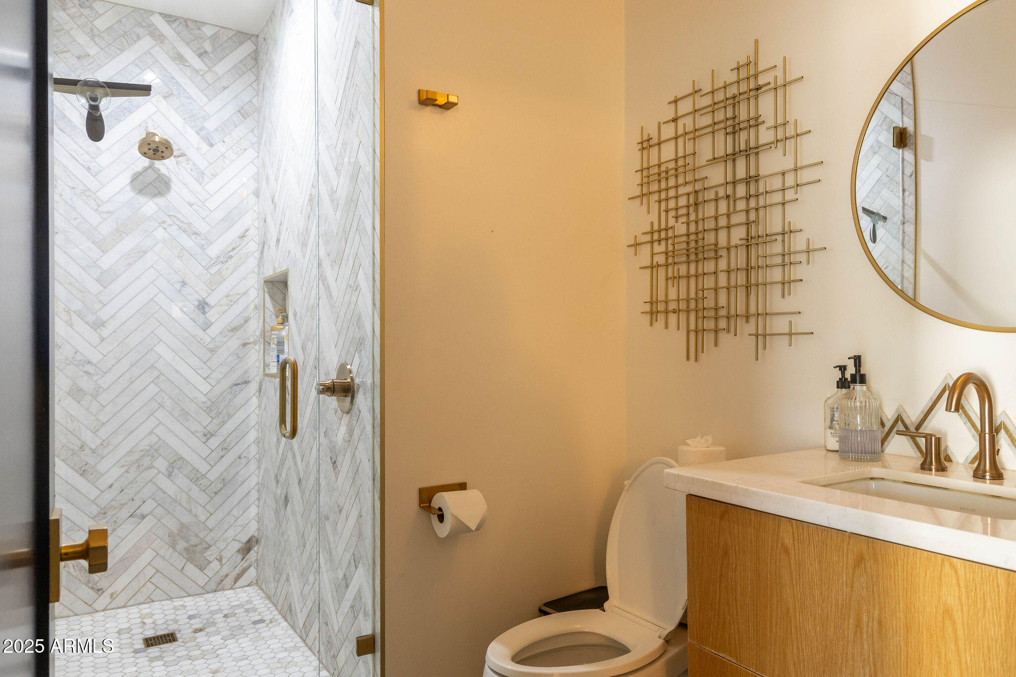 68 West Lewis Avenue Phoenix, AZ 85003 - Photo 22 of 42 a bathroom with a sink and a mirror