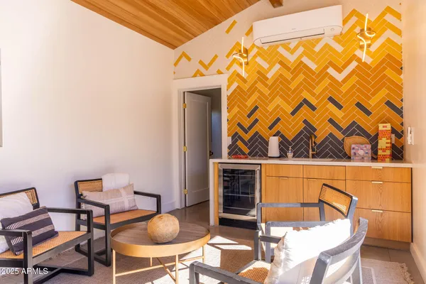 $7,500 | 68 West Lewis Avenue, Phoenix, AZ 85004