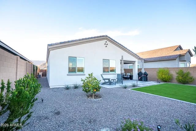$569,900 | 5693 206th Lane, Buckeye, AZ 85396