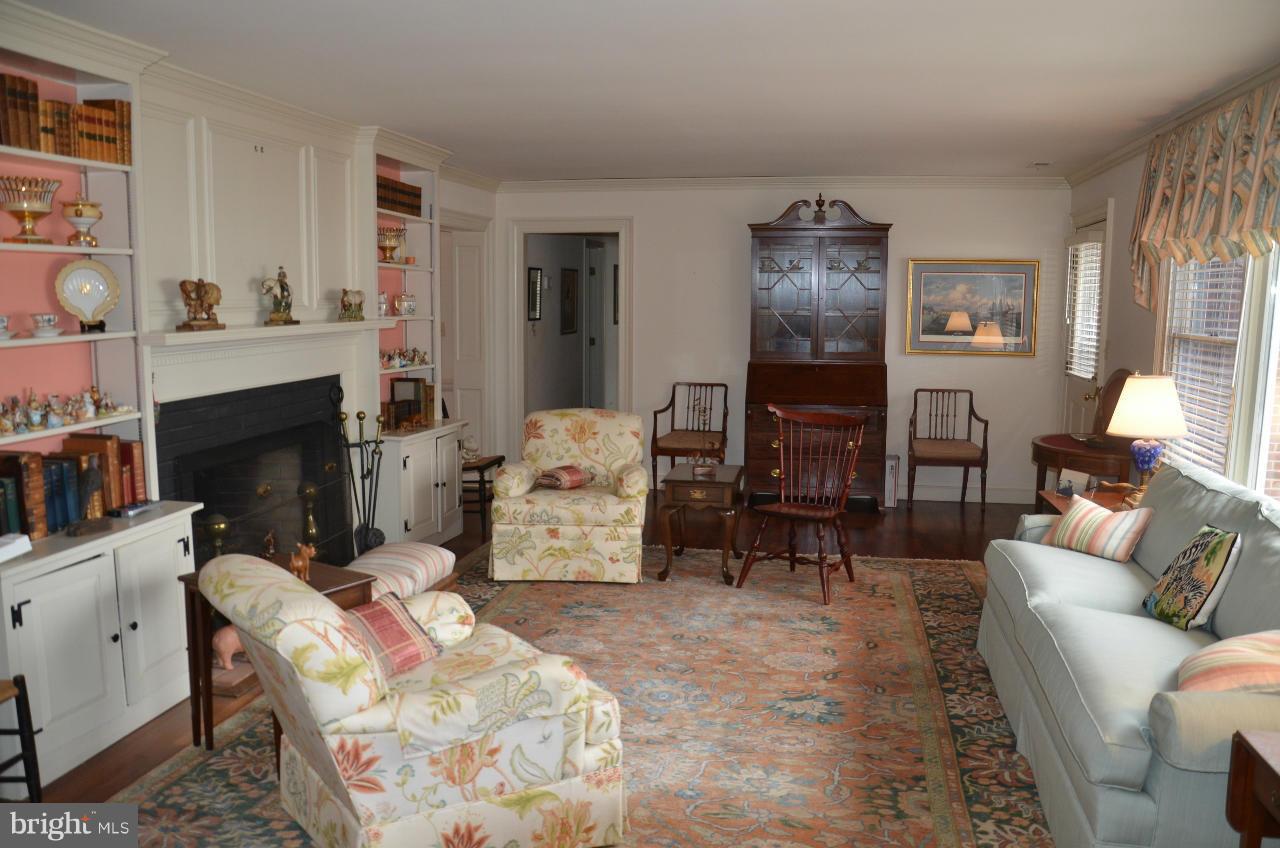 23842 Mt Misery Road St. Michaels, MD 21663 - Photo 22 of 27 Living Room