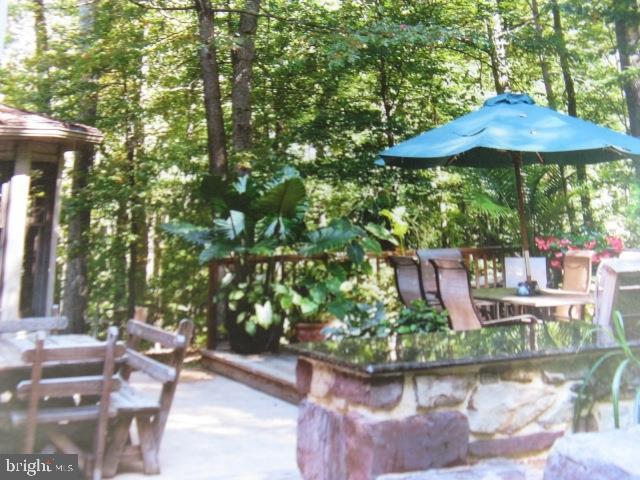 4682 Beards School Road Spring Grove, PA 17362 - Photo 3 of 36 Gallery Image 3
