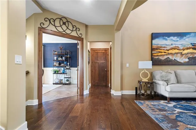 $2,750,000 | 20711 Benson Street, Bucyrus, KS 66013