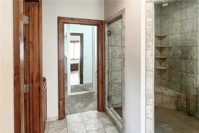 $2,750,000 | 20711 Benson Street, Bucyrus, KS 66013