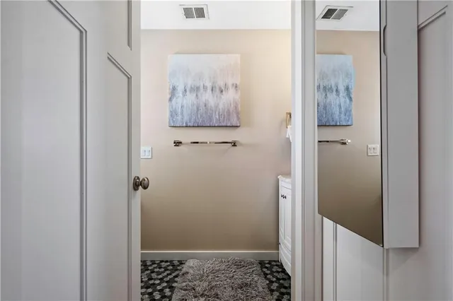 $2,750,000 | 20711 Benson Street, Bucyrus, KS 66013