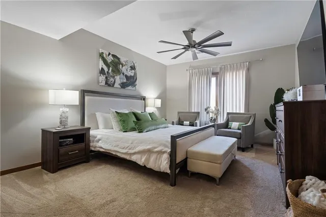 $2,750,000 | 20711 Benson Street, Bucyrus, KS 66013