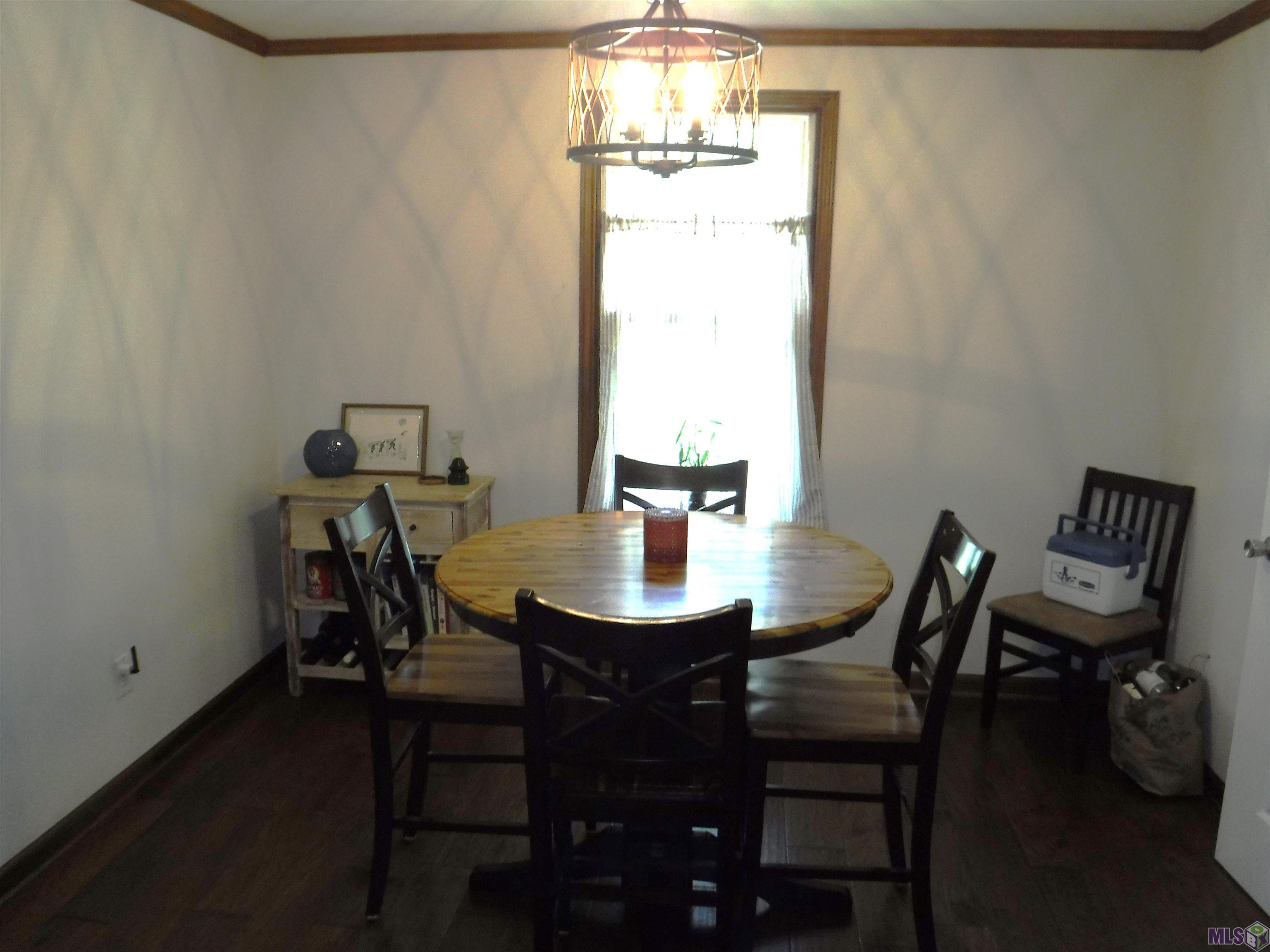 8369 Phillips Road St. Amant, LA 70774 - Photo 8 of 18 Dining Room