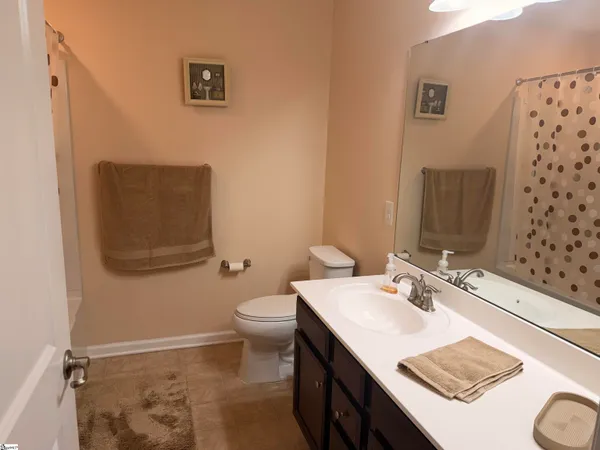 $435,000 | 642 Windward Lane, Duncan, SC 29334