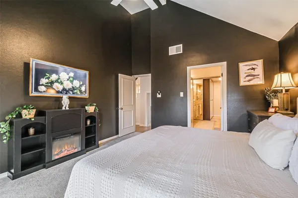 $3,000 | 1565 Beaconshire, Houston, TX 77077