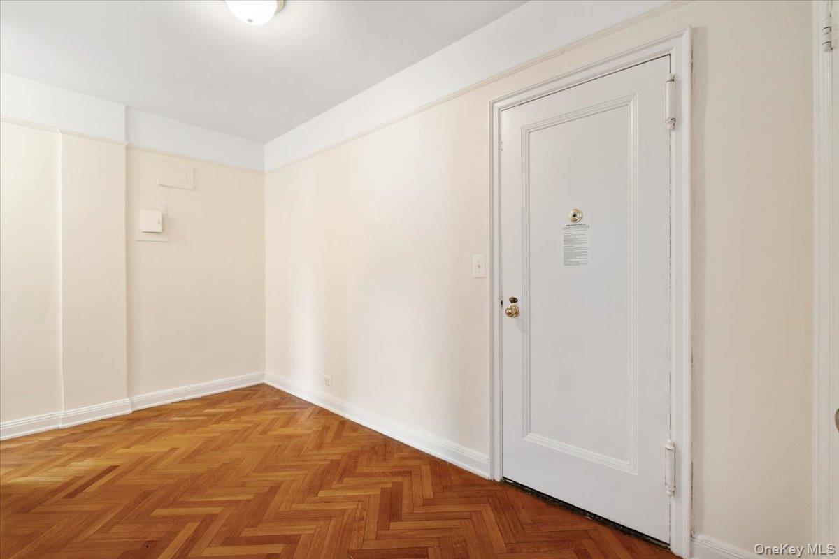 45 Popham Road, Unit 4J Scarsdale, NY 10583 - Photo 20 of 28 a view of empty room