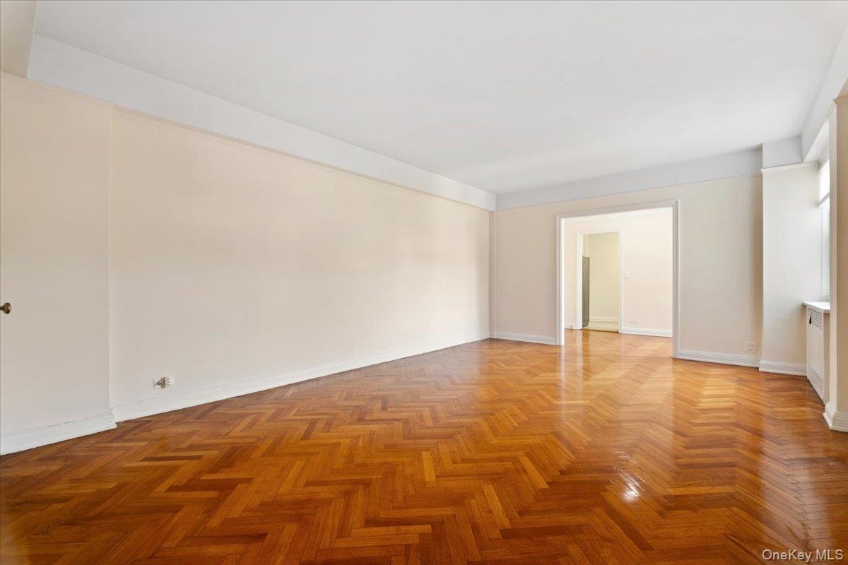 45 Popham Road, Unit 4J Scarsdale, NY 10583 - Photo 4 of 28 a view of an empty room