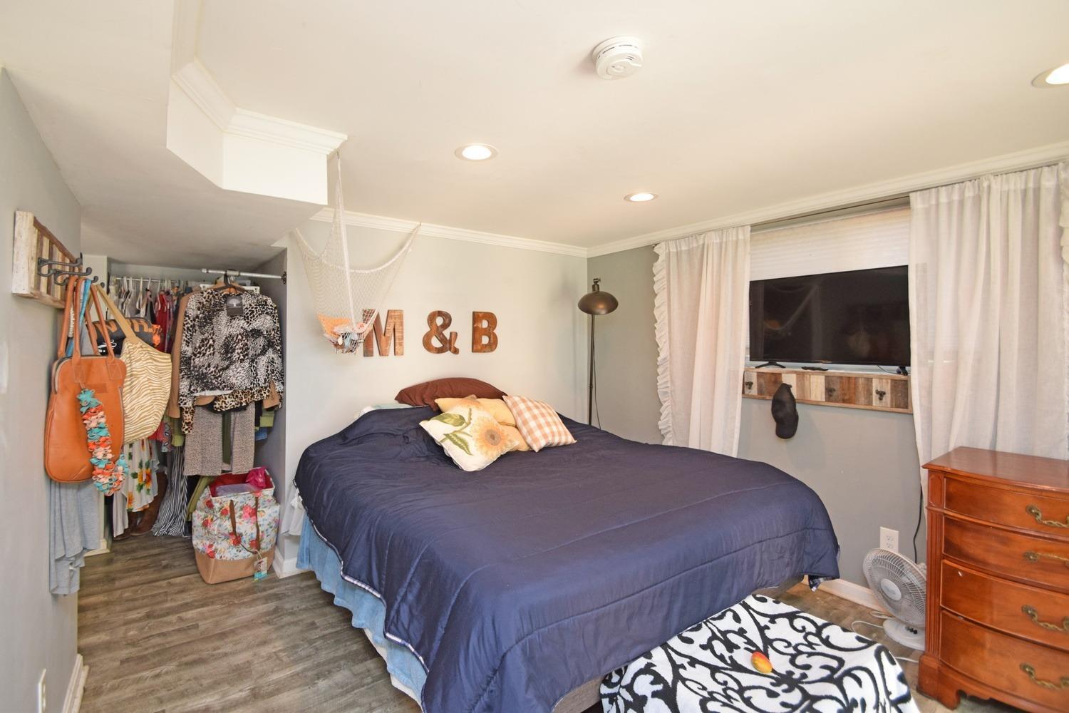 8141 Bridle Road Cincinnati, OH 45244 - Photo 23 of 36