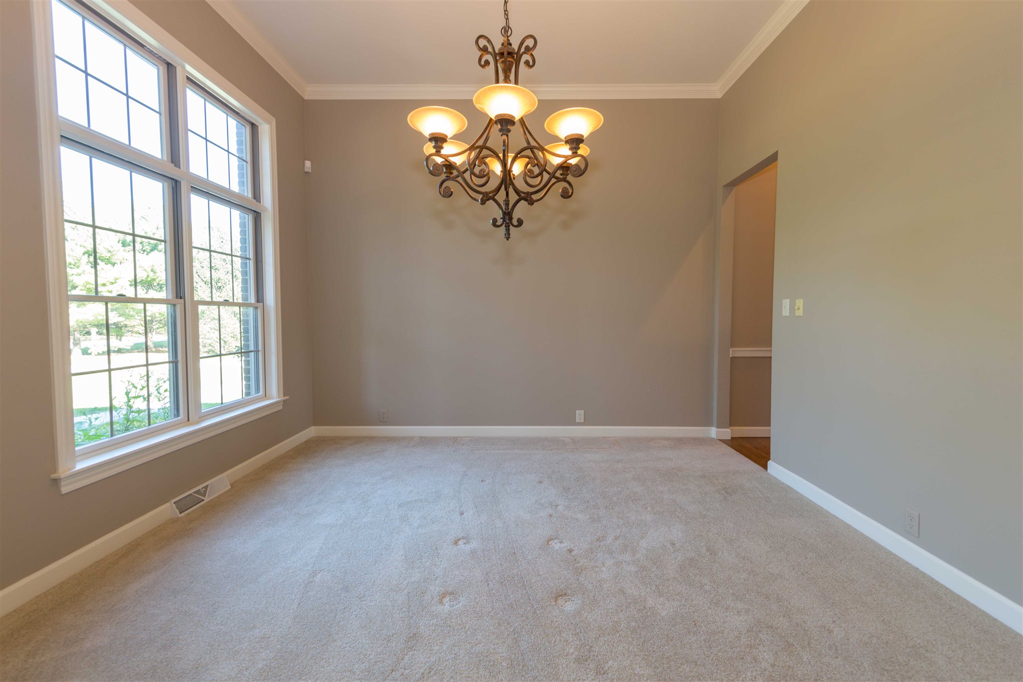 18056 Stateline Road South Bend, IN 46637 - Photo 8 of 36