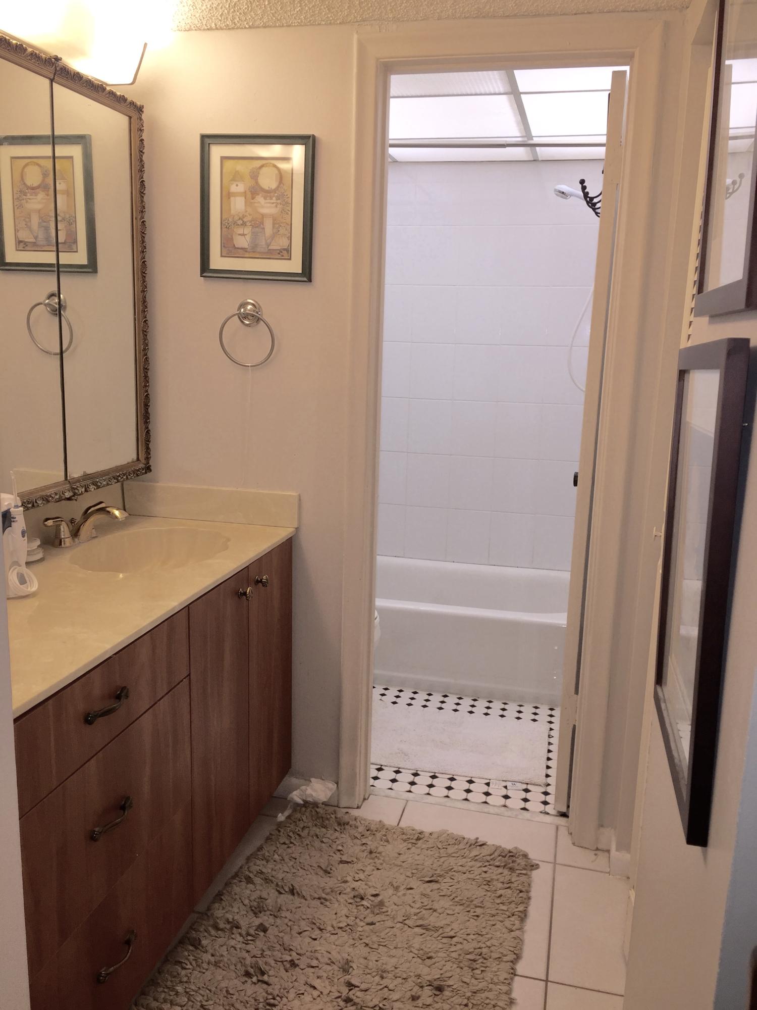 2800 Fiore Way, Unit 2070 Delray Beach, FL 33445 - Photo 6 of 9 master bath