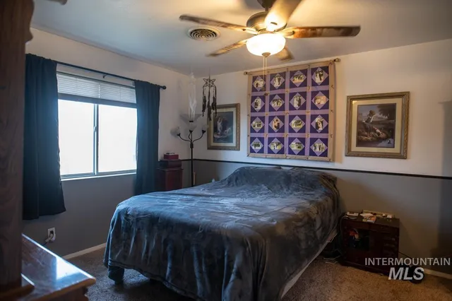 $360,000 | 902 East Park Street, Weiser, ID 83672